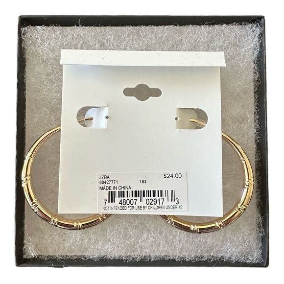 Anne Klein Bamboo Hoop Earrings Gold Tone Snap Back - Picture 3 of 4